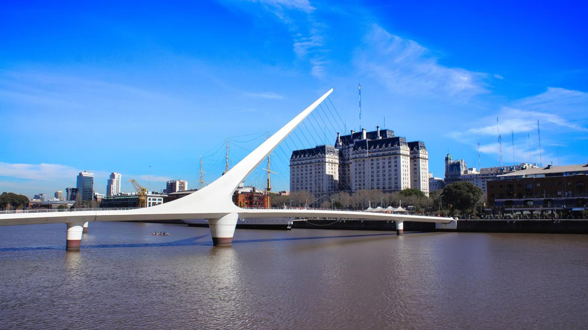 Almarena Puerto Retiro Affiliated By Melia Aparthotel Buenos Aires Exterior photo